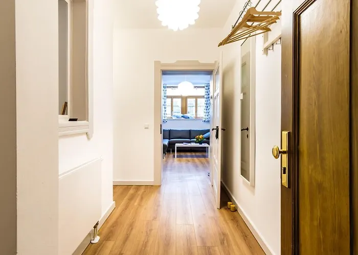 Wunderschoene In Sanierter Villa! Incl Wifi Dresden