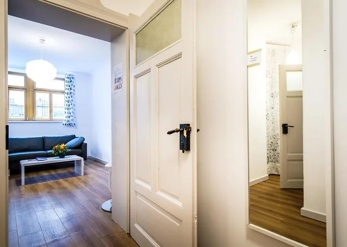 Wunderschoene In Sanierter Villa! Incl Wifi *